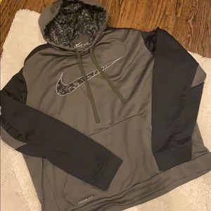 Men’s hoodie